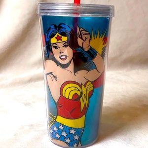 Wonder Woman tumbler 14oz excellent condition-straw bent from dishwasher in pic